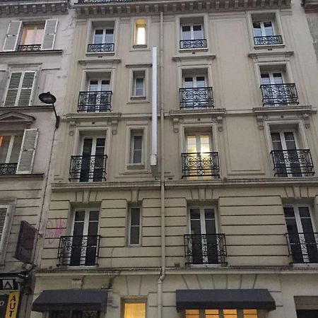 Pax Hotel Paris Exterior photo