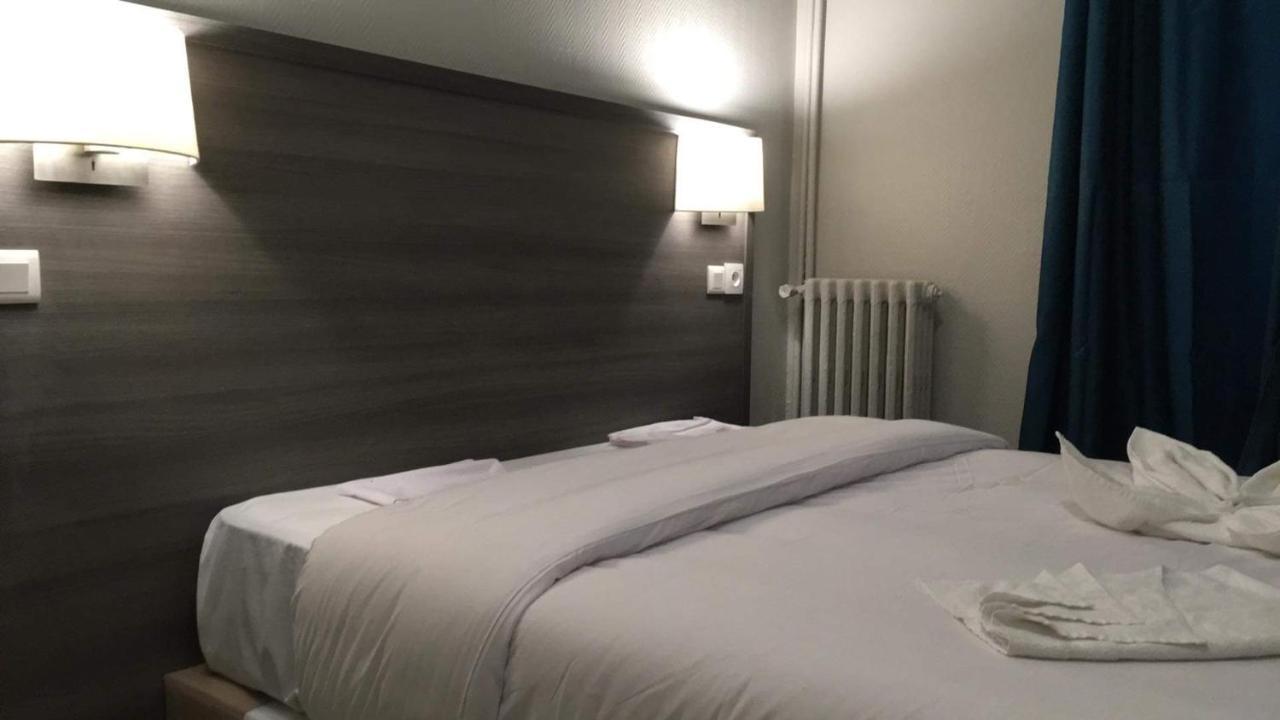 Pax Hotel Paris Exterior photo